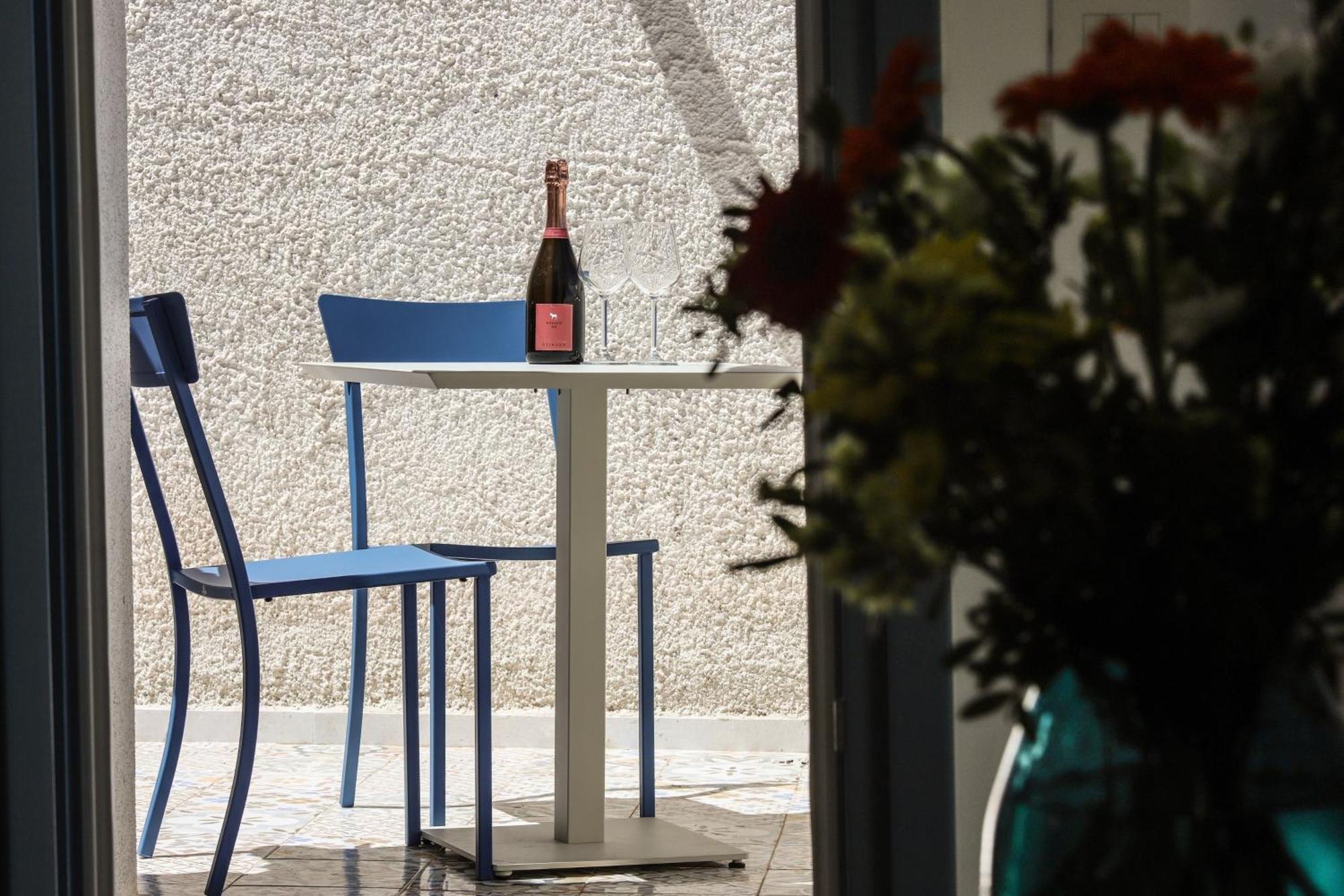 B&B Domos Mi & Ro Castelsardo Εξωτερικό φωτογραφία