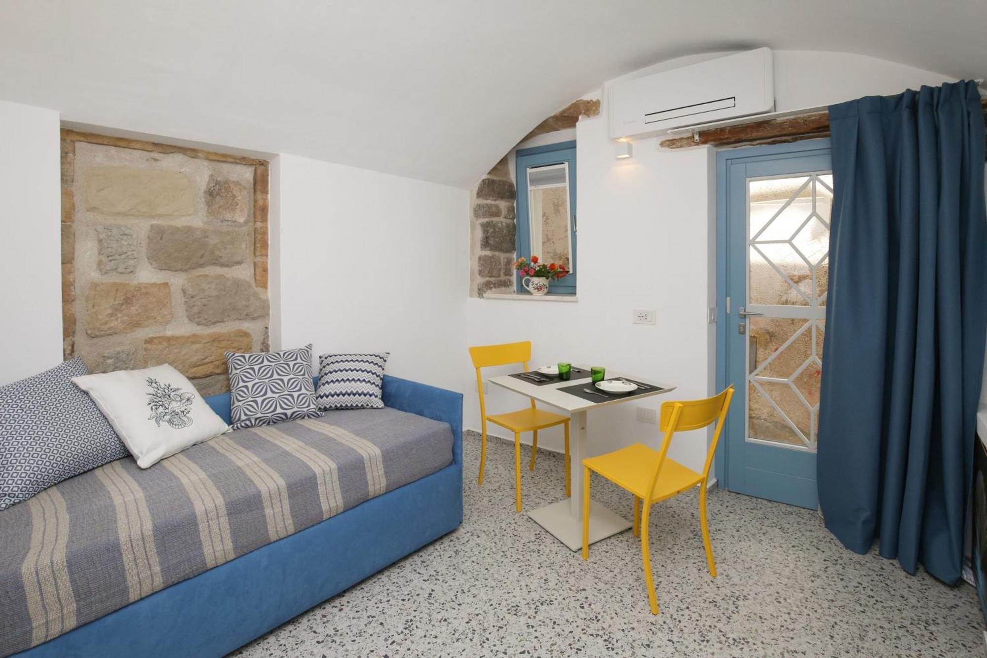 B&B Domos Mi & Ro Castelsardo Εξωτερικό φωτογραφία
