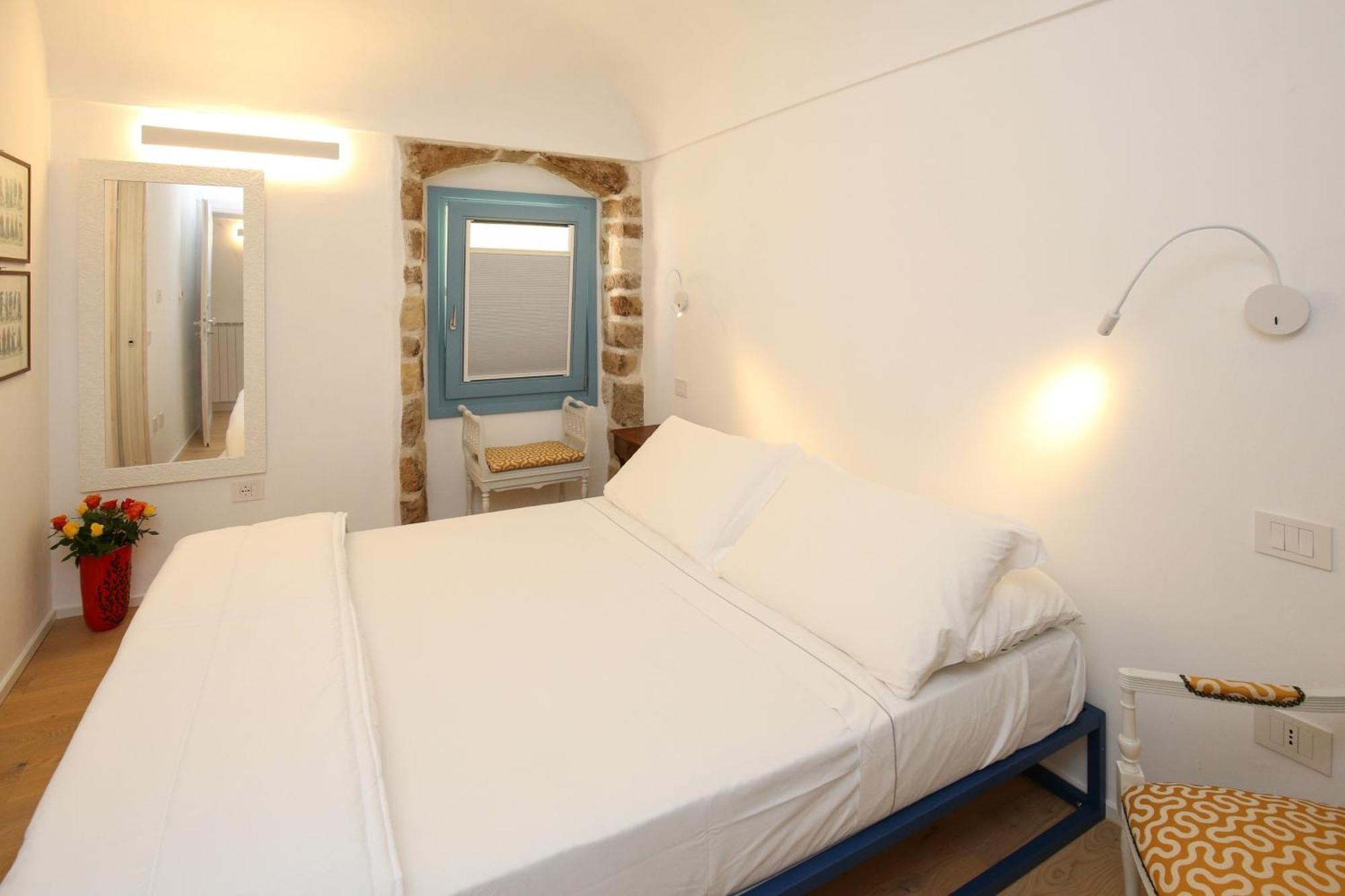 B&B Domos Mi & Ro Castelsardo Εξωτερικό φωτογραφία