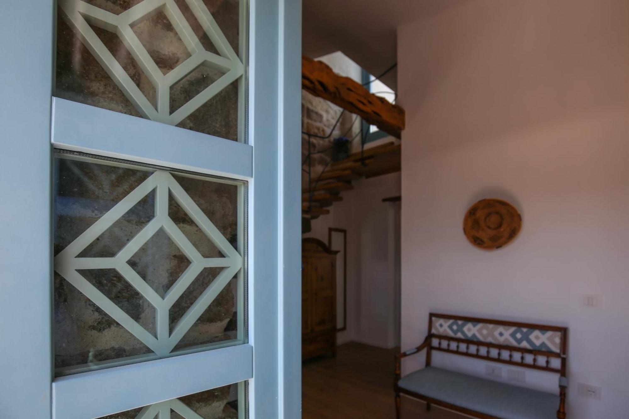 B&B Domos Mi & Ro Castelsardo Εξωτερικό φωτογραφία